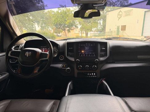 Used 2020 RAM 1500 Big Horn RWD image 12