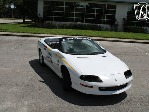 Used 1997 Chevrolet Camaro Z28 image 25