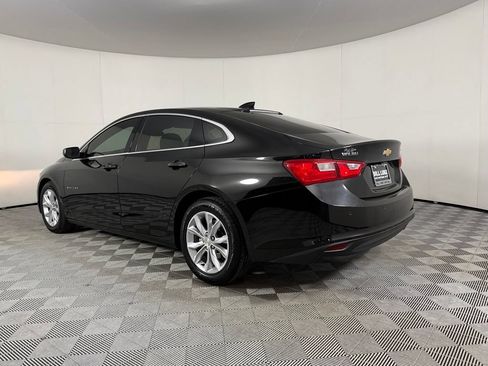 Used 2025 Chevrolet Malibu LT FWD image 9