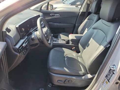 New 2026 Kia Sportage EX w/ EX Panorama Roof Package FWD image 23