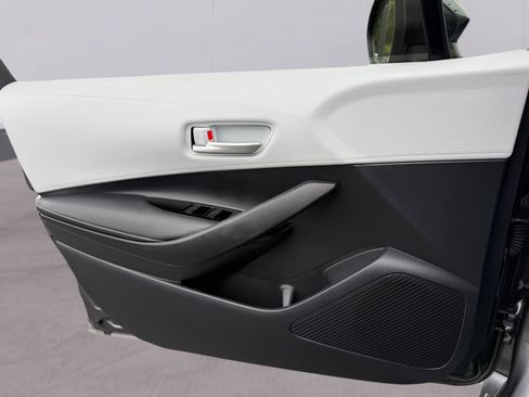 Used 2023 Toyota Corolla SE FWD image 24