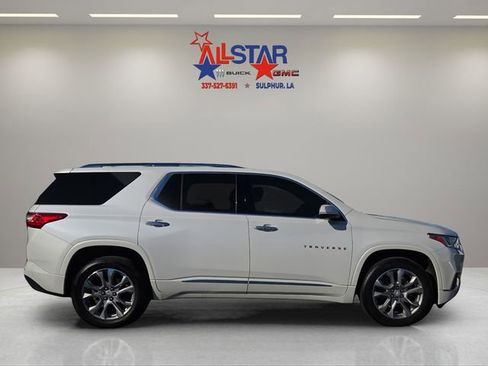 Used 2021 Chevrolet Traverse Premier image 8