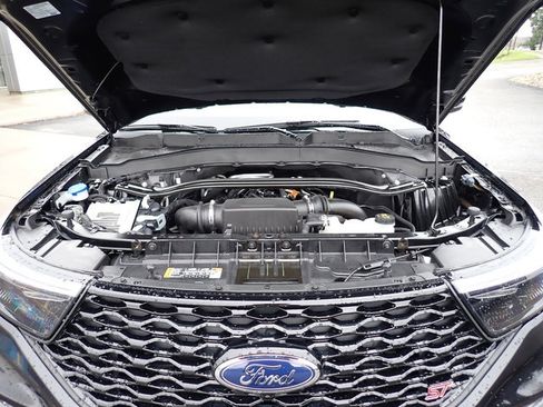 Used 2023 Ford Explorer ST w/ Equipment Group 401A image 14