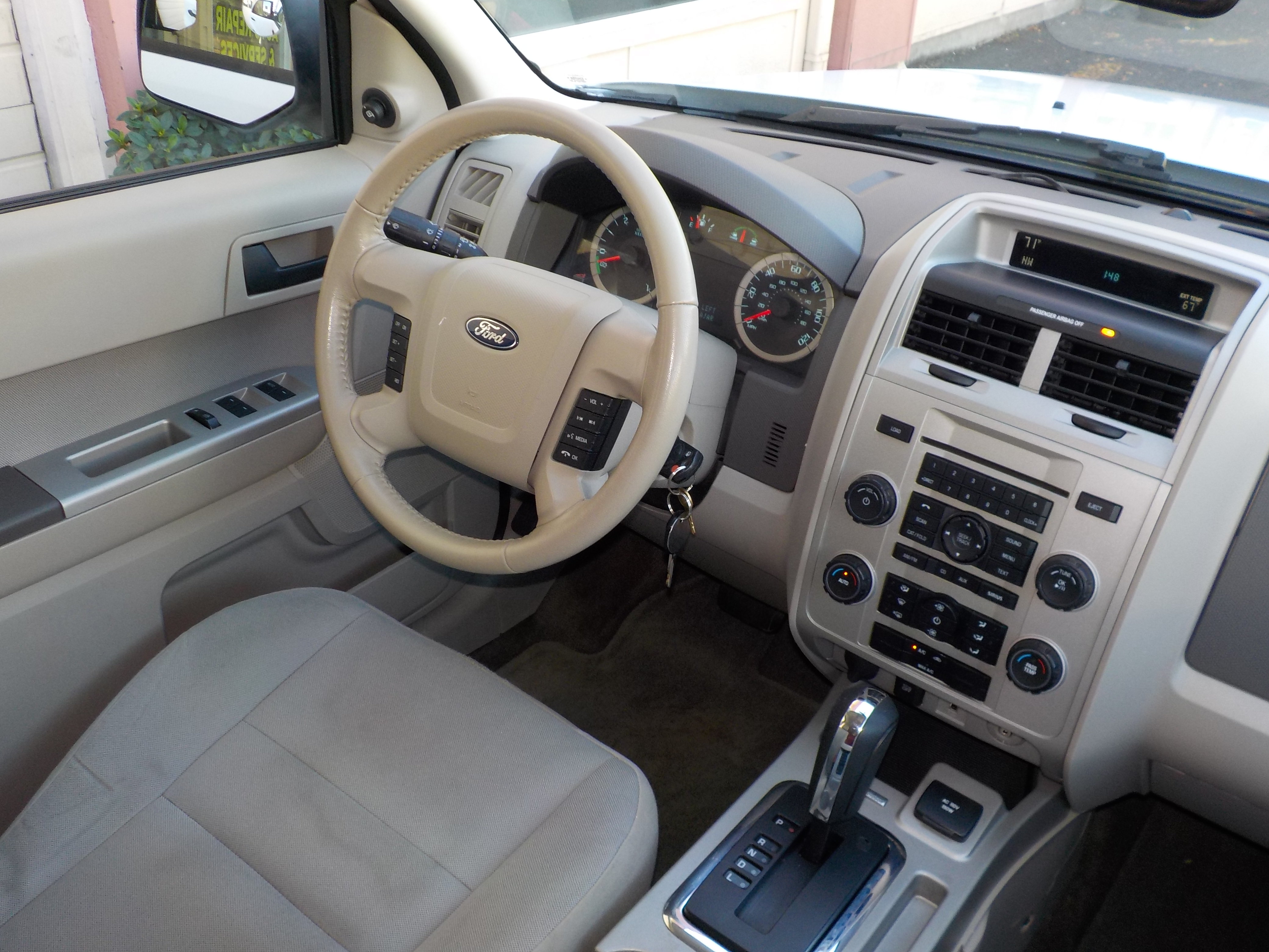 Used 2012 Ford Escape 4WD Hybrid image 21