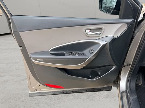 Used 2018 Hyundai Santa Fe Sport FWD image 9