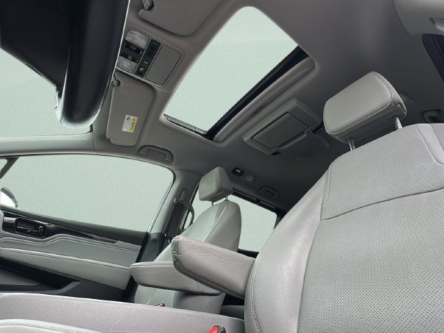 Certified 2019 Honda Odyssey Elite image 30