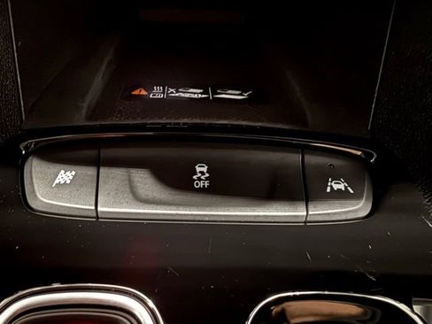 Used 2023 Chevrolet Bolt EUV LT w/ Convenience Package FWD image 36