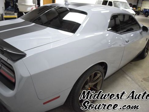 Used 2021 Dodge Challenger SRT Hellcat w/ Plus Package image 5