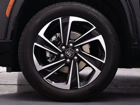 Used 2025 Buick Enclave Sport Touring FWD image 36