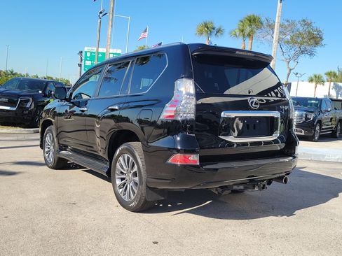 Used 2023 Lexus GX 460 Luxury image 7