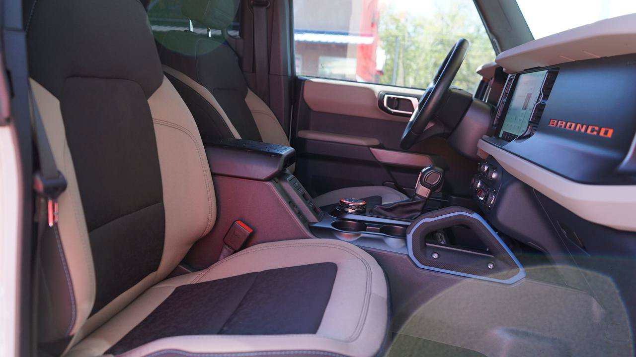 Used 2022 Ford Bronco Wildtrak AWD/4WD image 24