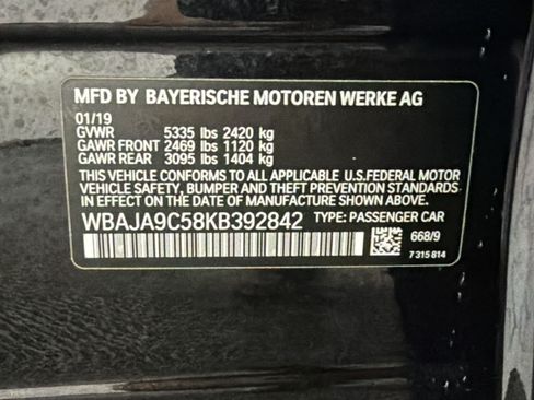 Used 2019 BMW 530e RWD image 23