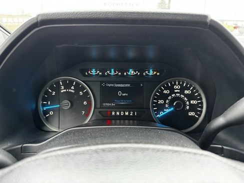 Used 2015 Ford F150 XLT w/ Equipment Group 301A Mid image 22