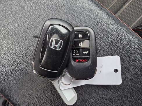 Used 2023 Honda CR-V Sport image 32