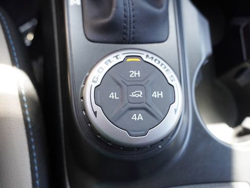 Used 2024 Ford Bronco Wildtrak AWD/4WD image 29