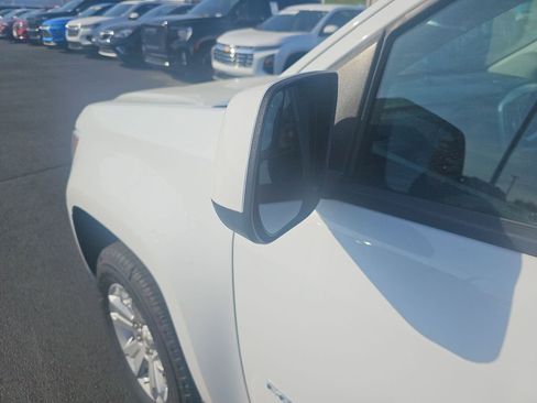 Used 2022 Chevrolet Colorado LT w/ Fleet Safety Package image 35