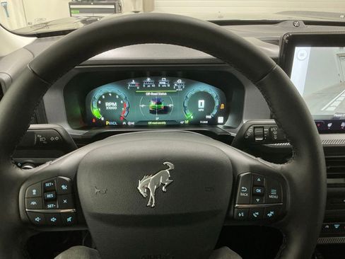 New 2025 Ford Bronco Sport Outer Banks w/ Outer Banks Tech Package+ image 11