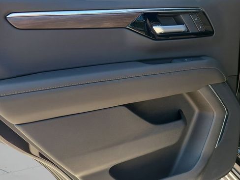 New 2026 Chevrolet Tahoe LS RWD image 15