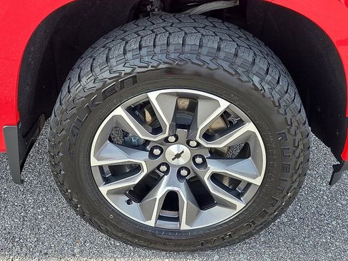 Used 2019 Chevrolet Silverado 1500 RST w/ All-Star Edition image 7