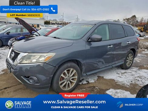Used 2013 Nissan Pathfinder SV image 1