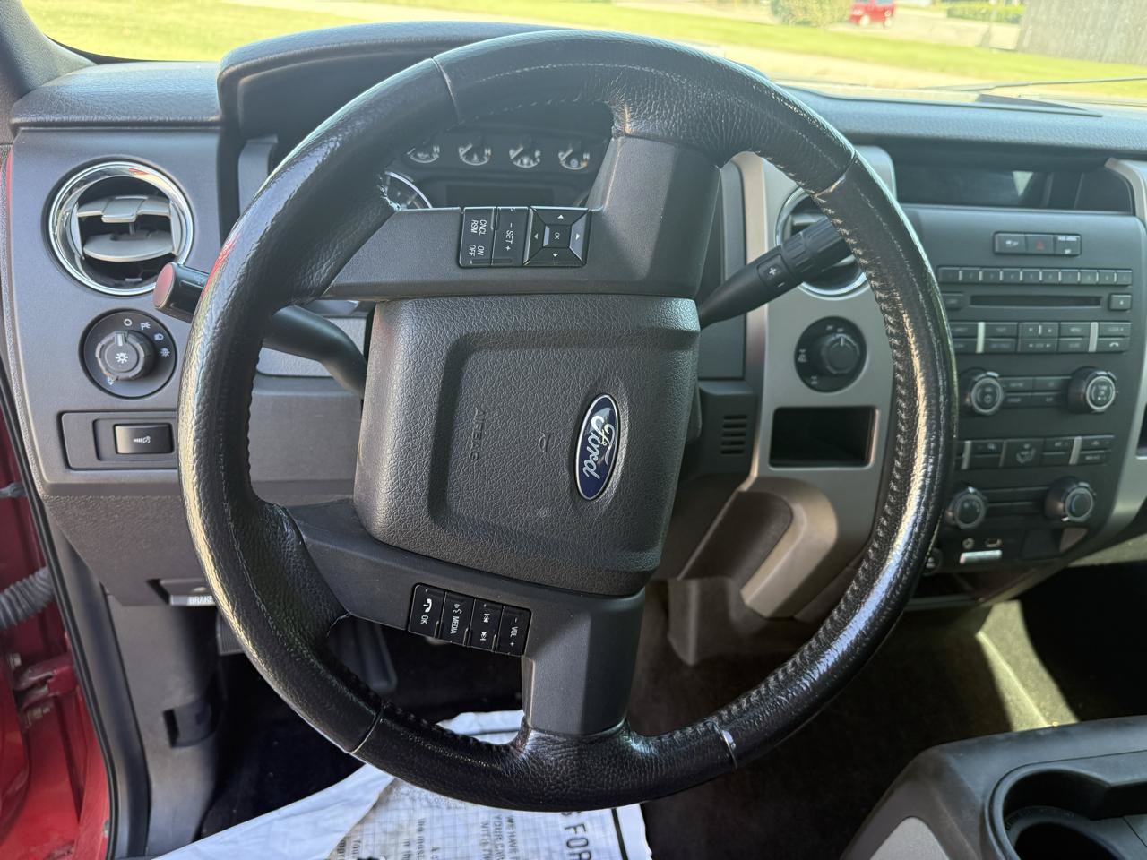 Used 2012 Ford F150 XLT w/ XLT Chrome Pkg AWD/4WD image 13