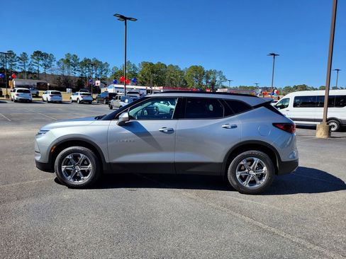 Used 2024 Chevrolet Blazer LT w/ Convenience Package image 2