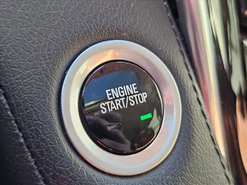 Used 2020 Cadillac Escalade ESV Luxury w/ Escalade Sport Edition image 13