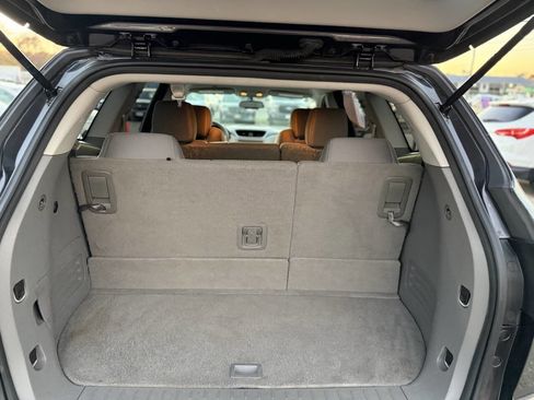 Used 2015 Chevrolet Traverse LS image 31