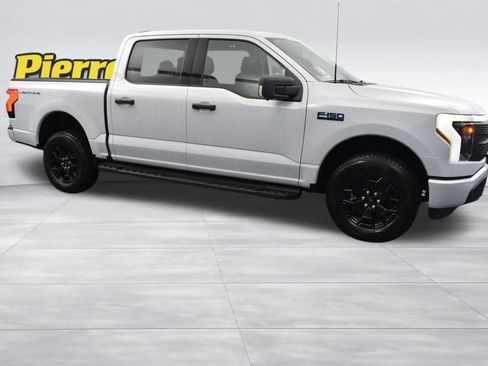 New 2025 Ford F150 Lightning XLT w/ Max Trailer Tow Package image 3
