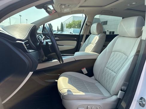 Certified 2024 Buick Enclave Avenir w/ Avenir Technology Package AWD/4WD image 14