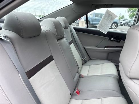 Used 2012 Toyota Camry XLE FWD image 14