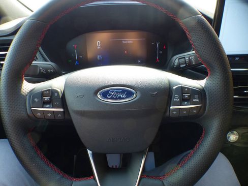 Used 2025 Ford Escape ST-Line w/ Tech Pack #1 AWD/4WD image 20
