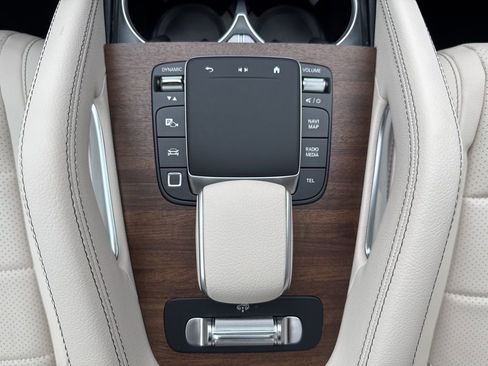 Certified 2025 Mercedes-Benz GLS 450 4MATIC image 27