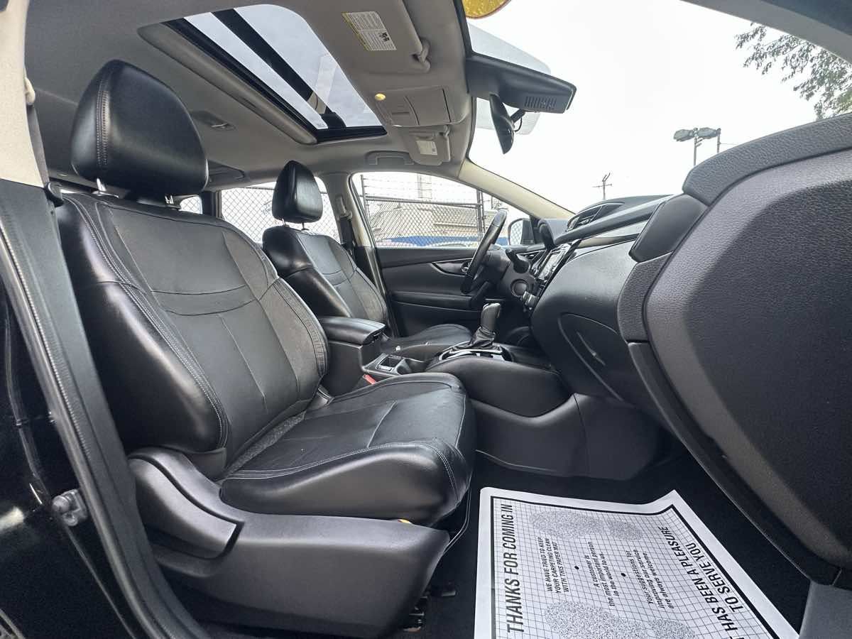 Used 2017 Nissan Rogue Sport SL w/ SL Premium Package AWD/4WD image 30