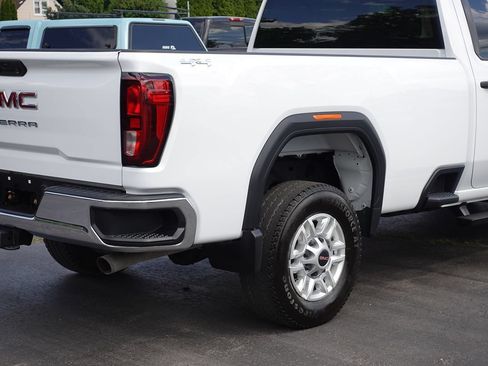 Used 2024 GMC Sierra 2500 Pro AWD/4WD image 11