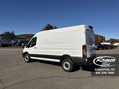 New 2026 Ford Transit 250 148 Medium Roof image 8