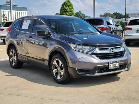 Used 2019 Honda CR-V LX image 3