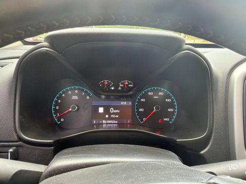 Used 2022 Chevrolet Colorado ZR2 AWD/4WD image 12