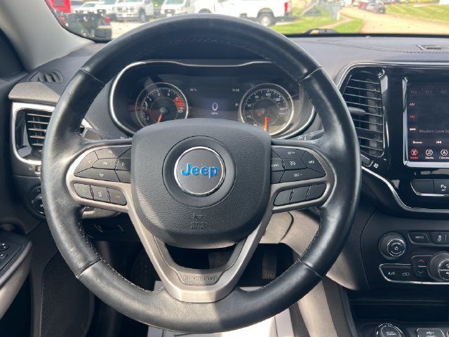 Used 2019 Jeep Cherokee Limited AWD/4WD image 17