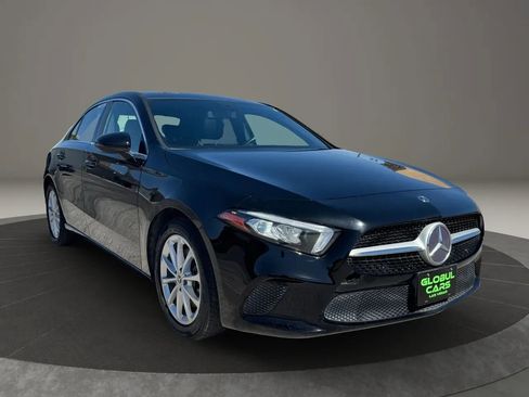 Used 2019 Mercedes-Benz A 220 image 4