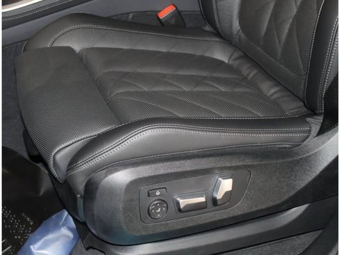 Used 2026 BMW X5 xDrive50e w/ Premium Package AWD/4WD image 15