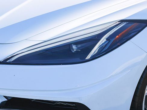 Used 2023 Chevrolet Corvette Stingray Premium Cpe image 5