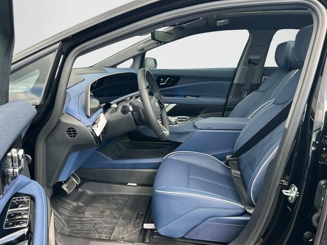 New 2027 Cadillac Optiq Premium Sport w/ LPO, Floor Liner Package AWD/4WD image 10