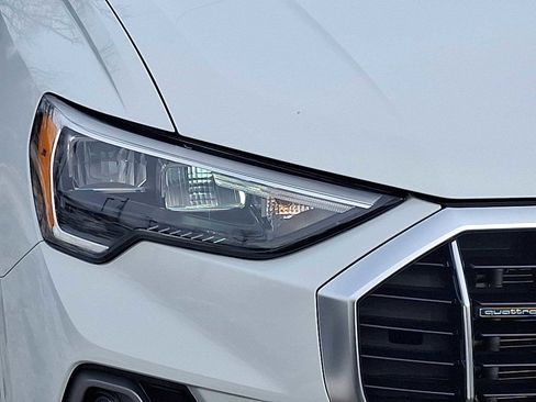 Used 2022 Audi Q3 2.0T Premium image 28