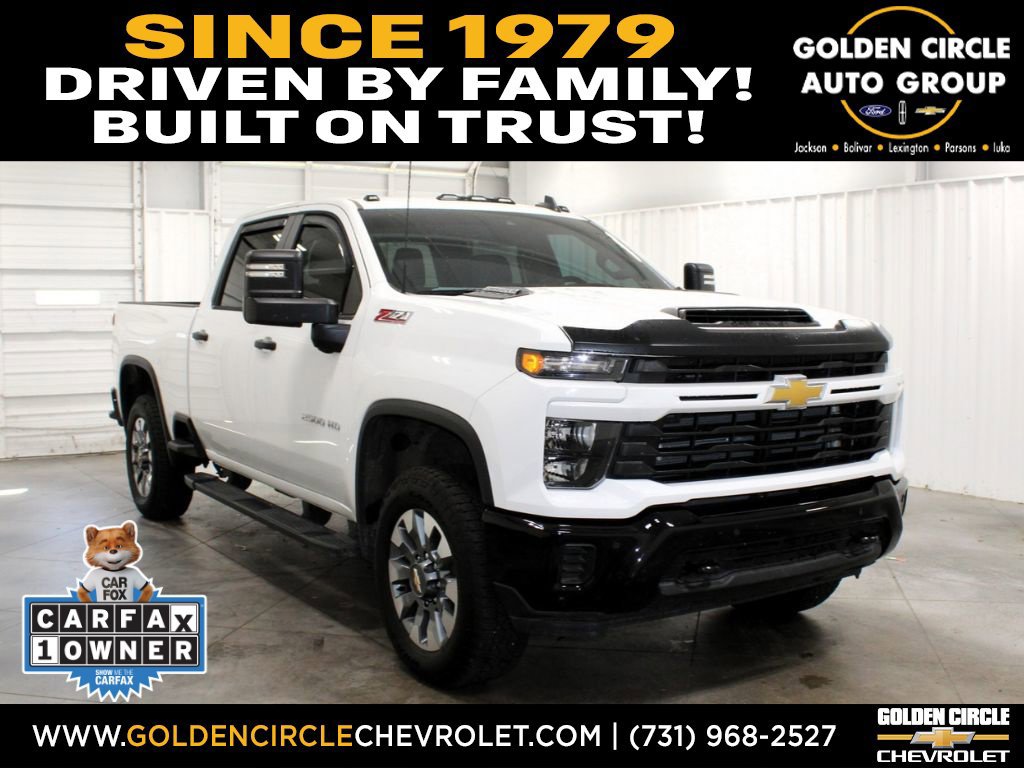 Used 2025 Chevrolet Silverado 2500 Custom w/ Custom Value Package AWD/4WD image 1