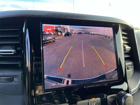 New 2026 RAM 1500 4x4 Crew Cab image 19