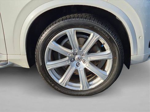 Used 2016 Volvo XC90 T6 Inscription w/ Vision Package AWD/4WD image 21