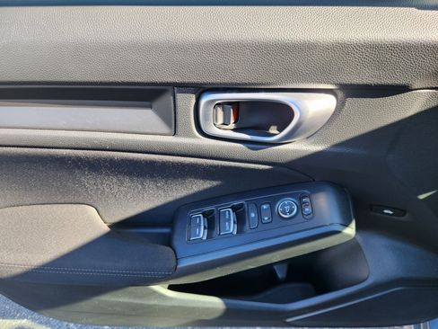 Certified 2024 Honda Civic Sport image 16