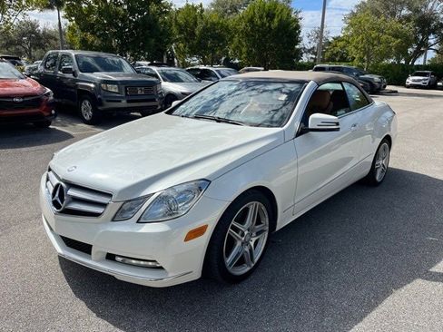Used 2013 Mercedes-Benz E 350 E 350 image 2