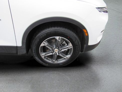 Used 2025 Chevrolet Blazer LT image 35